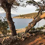 度假居 Hvar Island -enjoy Your Privacy By The Sea 斯塔里格勒